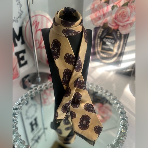 Christian Dior vintage Monsieur Paisley gold  100% Silk Tie - Picture 7 of 8